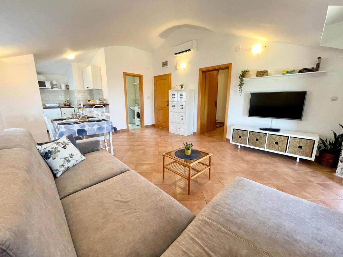 Apartments Ladonja Медулин Екстер'єр фото