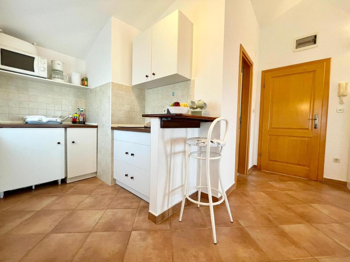 Apartments Ladonja Медулин Екстер'єр фото