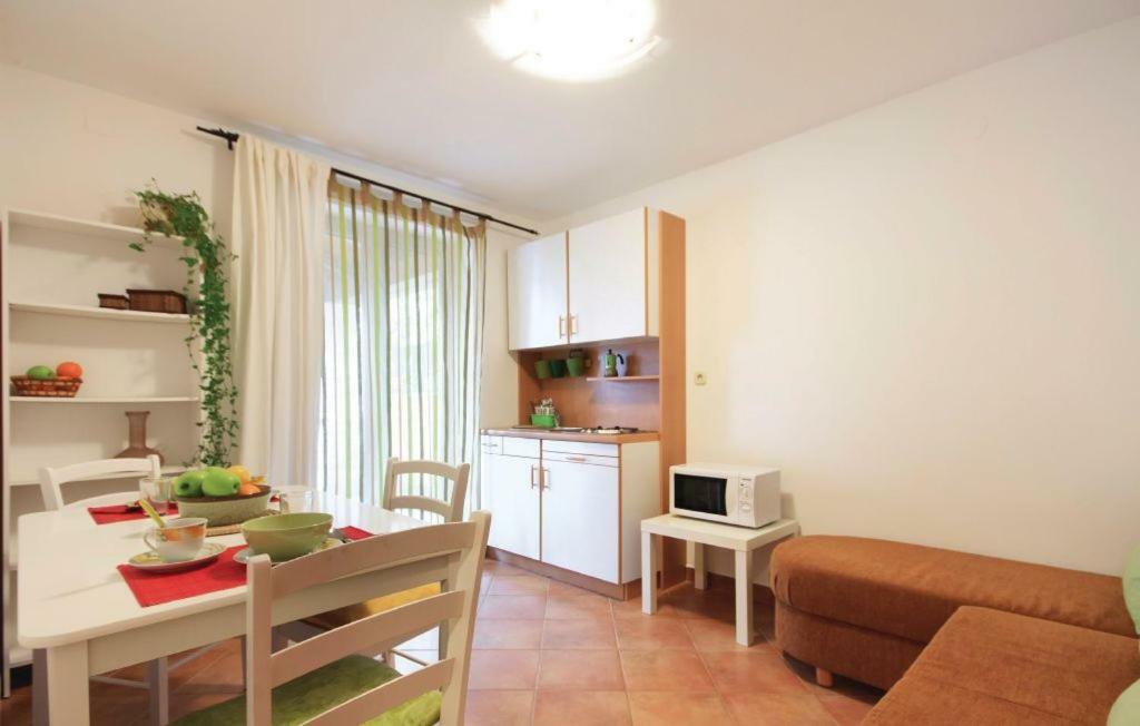 Apartments Ladonja Медулин Екстер'єр фото
